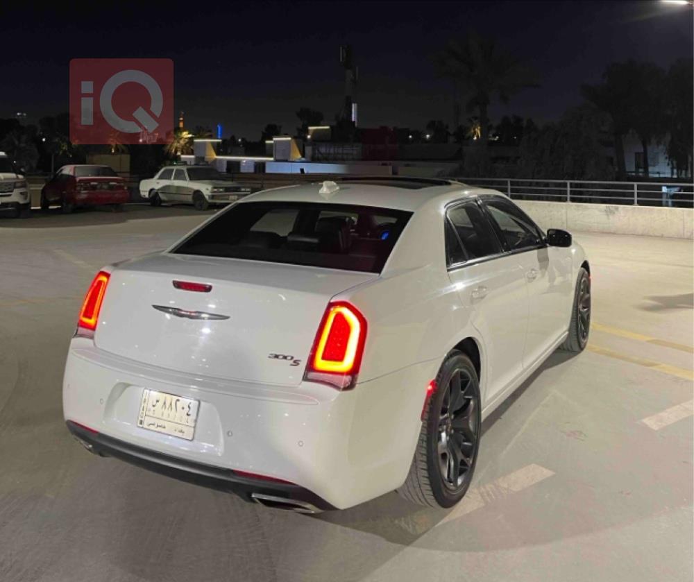 Chrysler 300